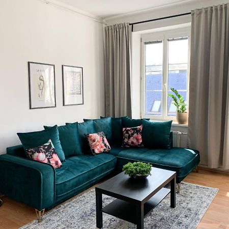 Cozy Downtown City Living 브라티슬라바 외부 사진