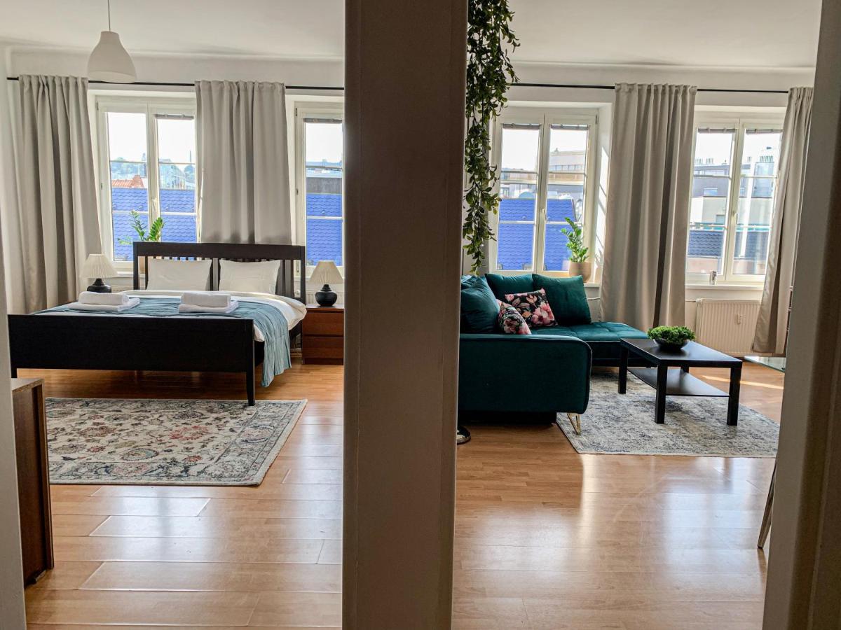 Cozy Downtown City Living 브라티슬라바 외부 사진